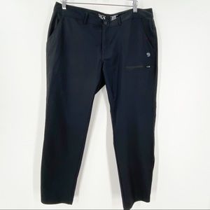 MOUNTAIN HARDWARE Black Pants Hiking size 16